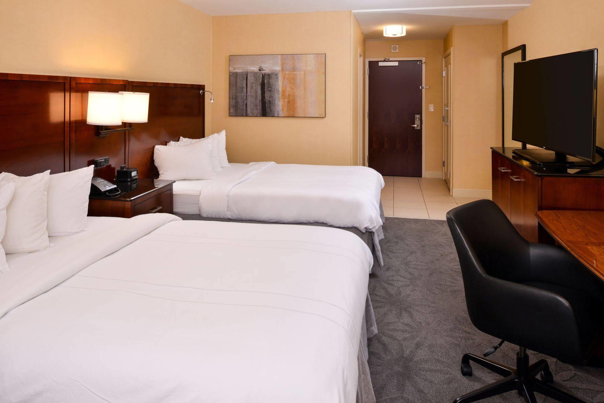 Buffalo Marriott Niagara Otel Amherst Dış mekan fotoğraf